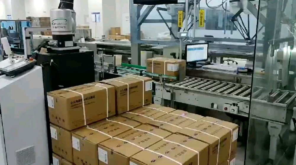 Solutions for high labor costs in palletizing