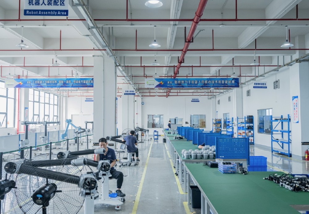 Chengdu palletizing robot: efficient and intelligent, helping industrial upgrading and new changes in logistics automation